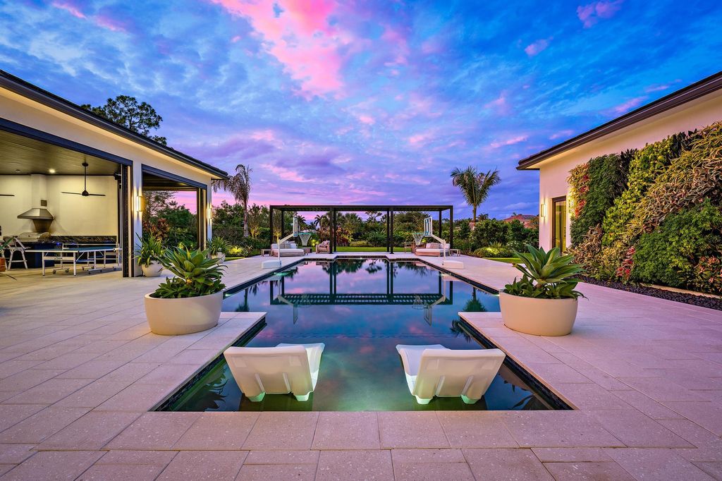 Photo of 6634 Audubon Trace W, West Palm Beach, FL 33412 (MLS # B26047486)