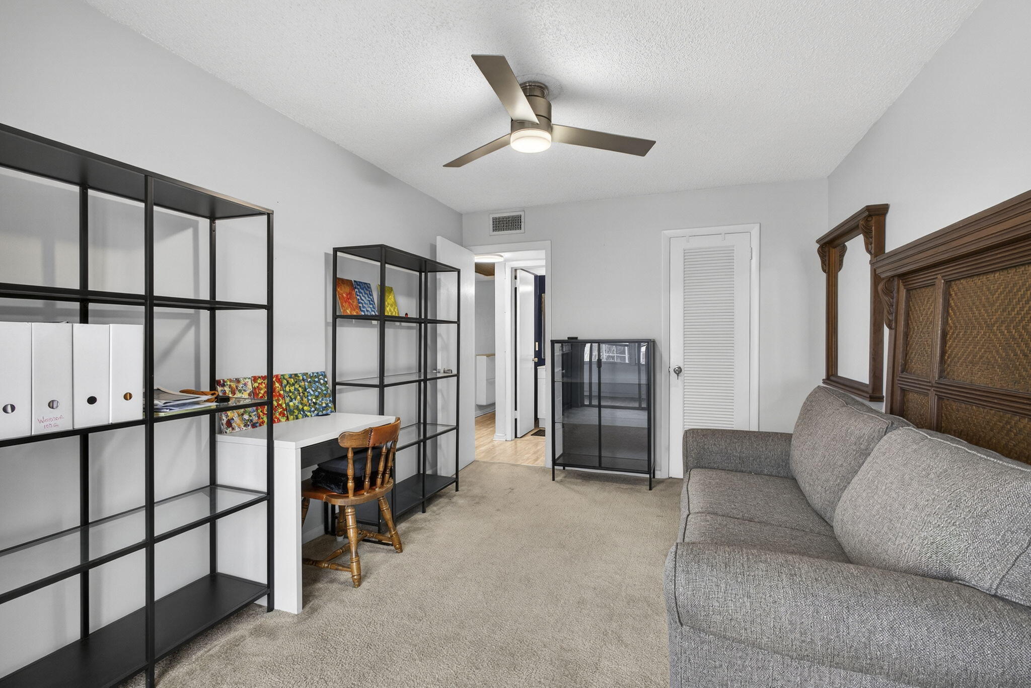 WINDSOR CONDOS - Residential Lease