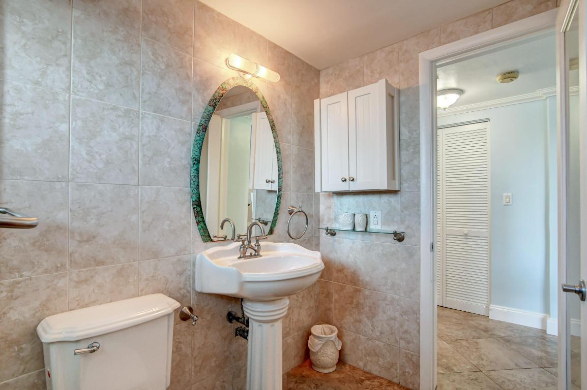 OCEAN PARK MANOR - Residential Lease