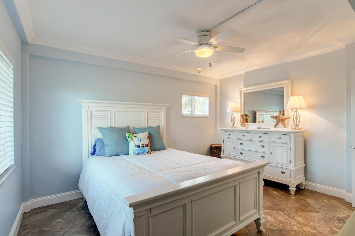 OCEAN PARK MANOR - Residential Lease