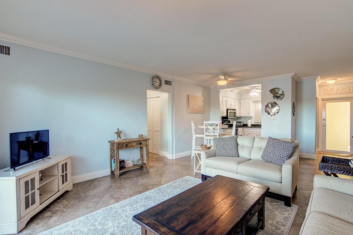 OCEAN PARK MANOR - Residential Lease