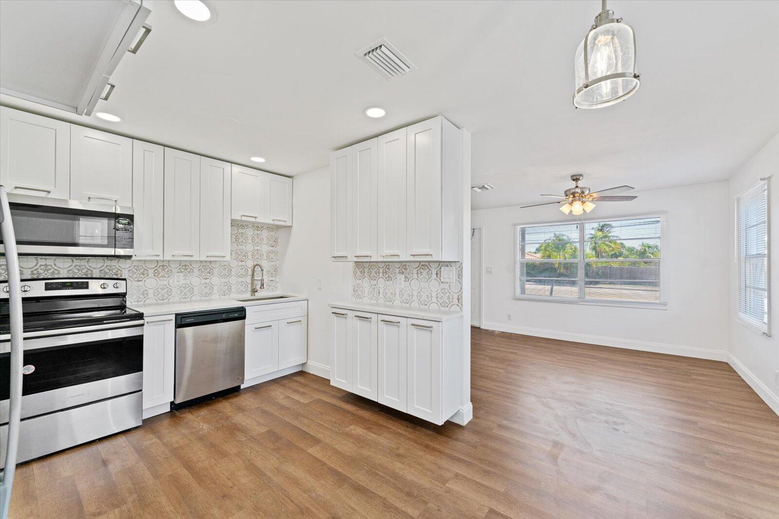 SUMMIT HEIGHTS - Residential