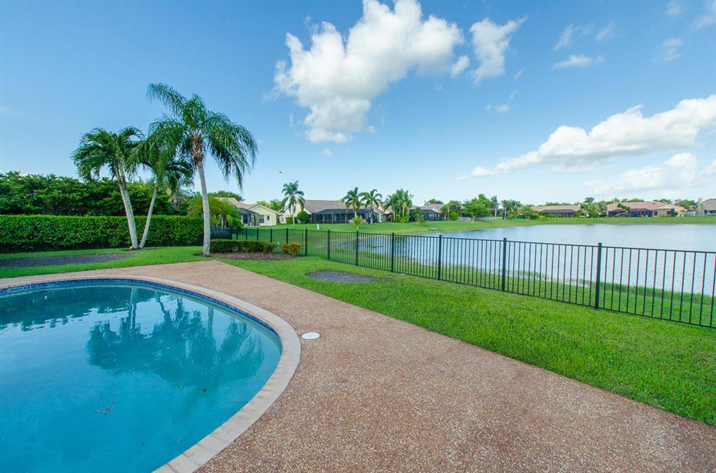 ISLAND LAKES SEC 1 1 - Residential Lease