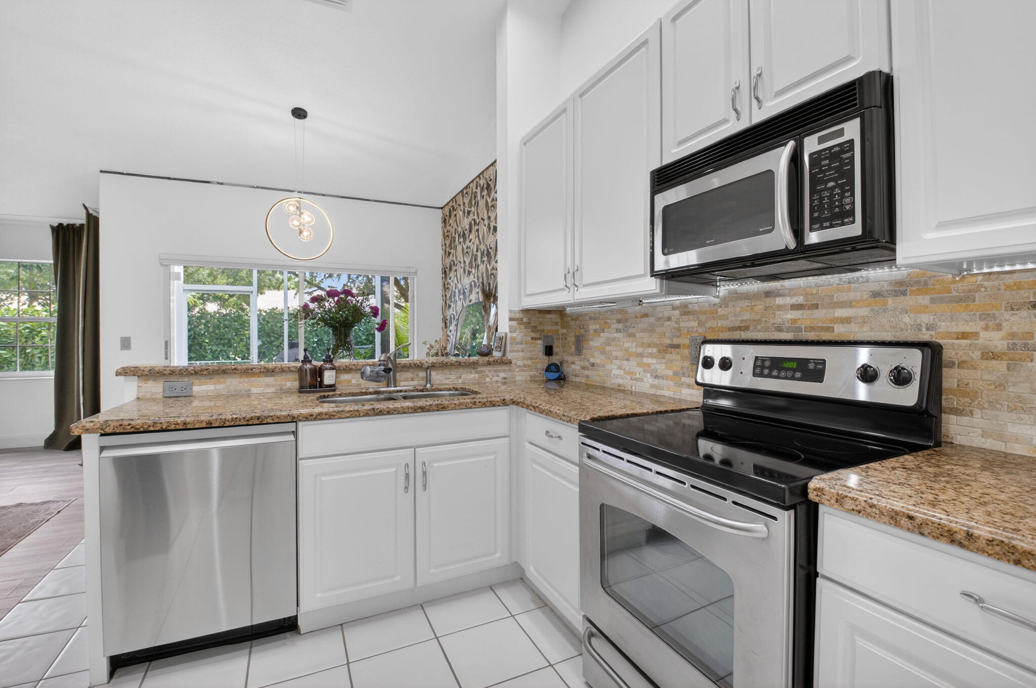 ST TROPEZ AT BOCA GOLF VILLAS CONDO - Residential