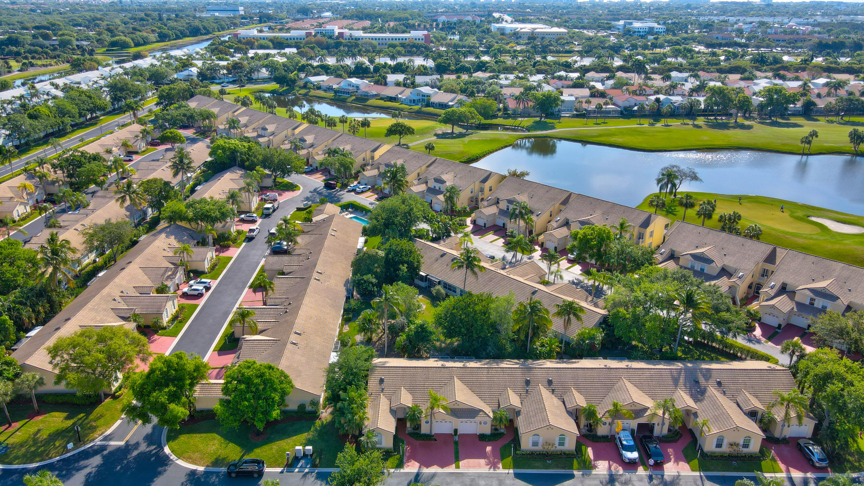 ST TROPEZ AT BOCA GOLF VILLAS CONDO - Residential