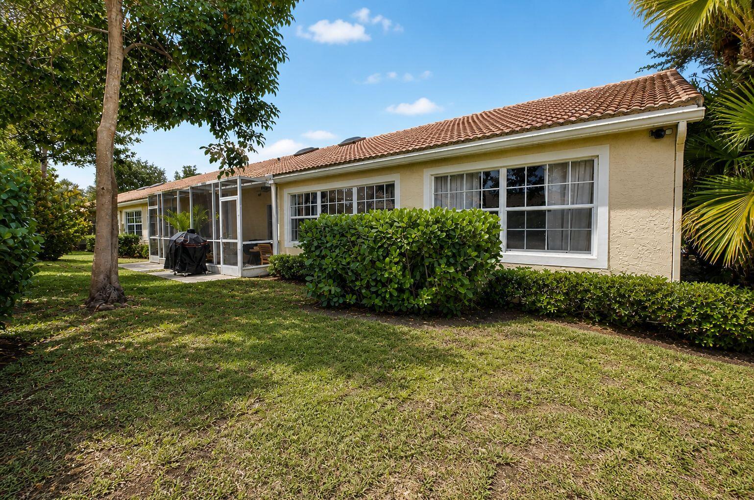 ST TROPEZ AT BOCA GOLF VILLAS CONDO - Residential