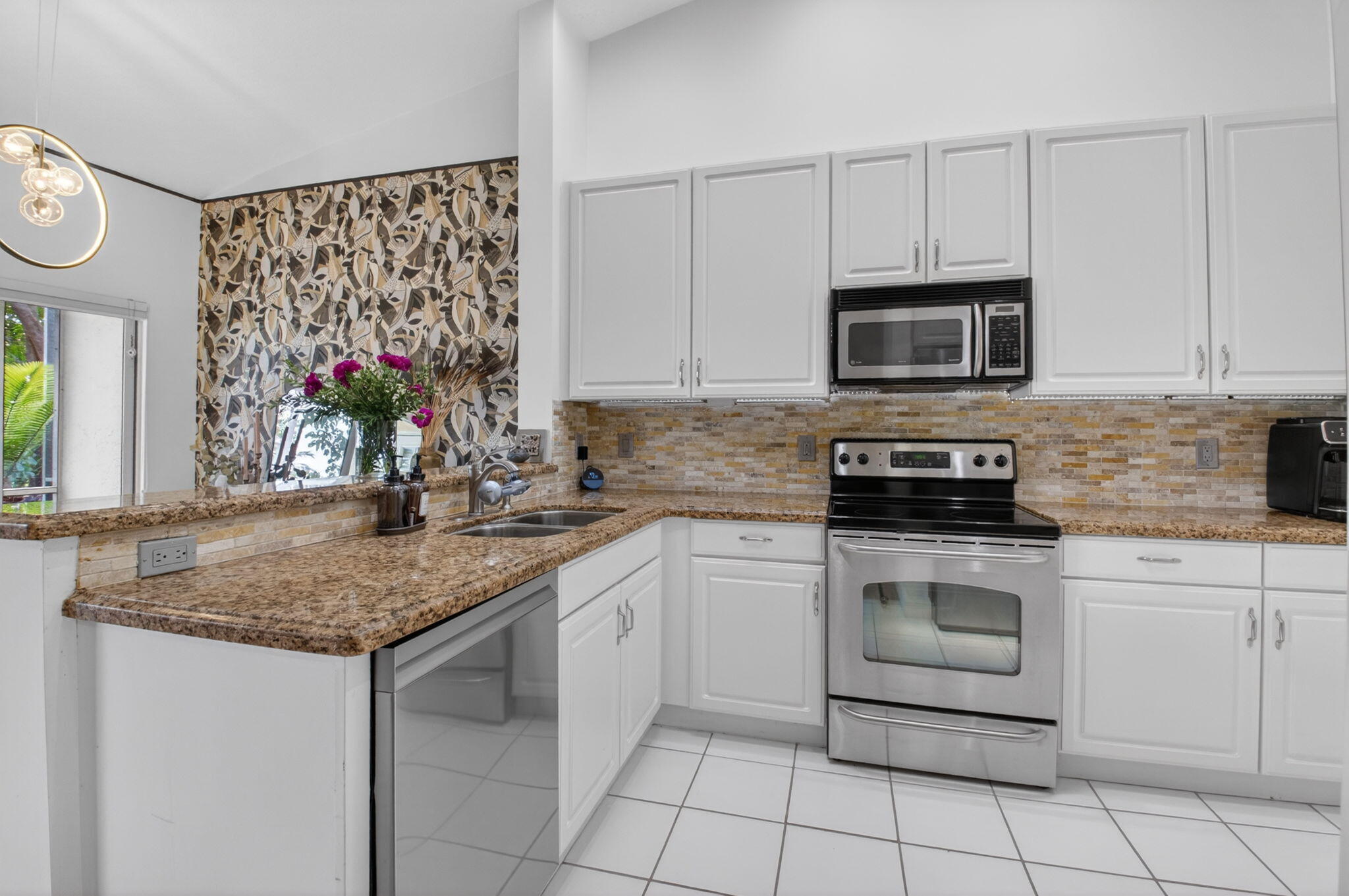 ST TROPEZ AT BOCA GOLF VILLAS CONDO - Residential
