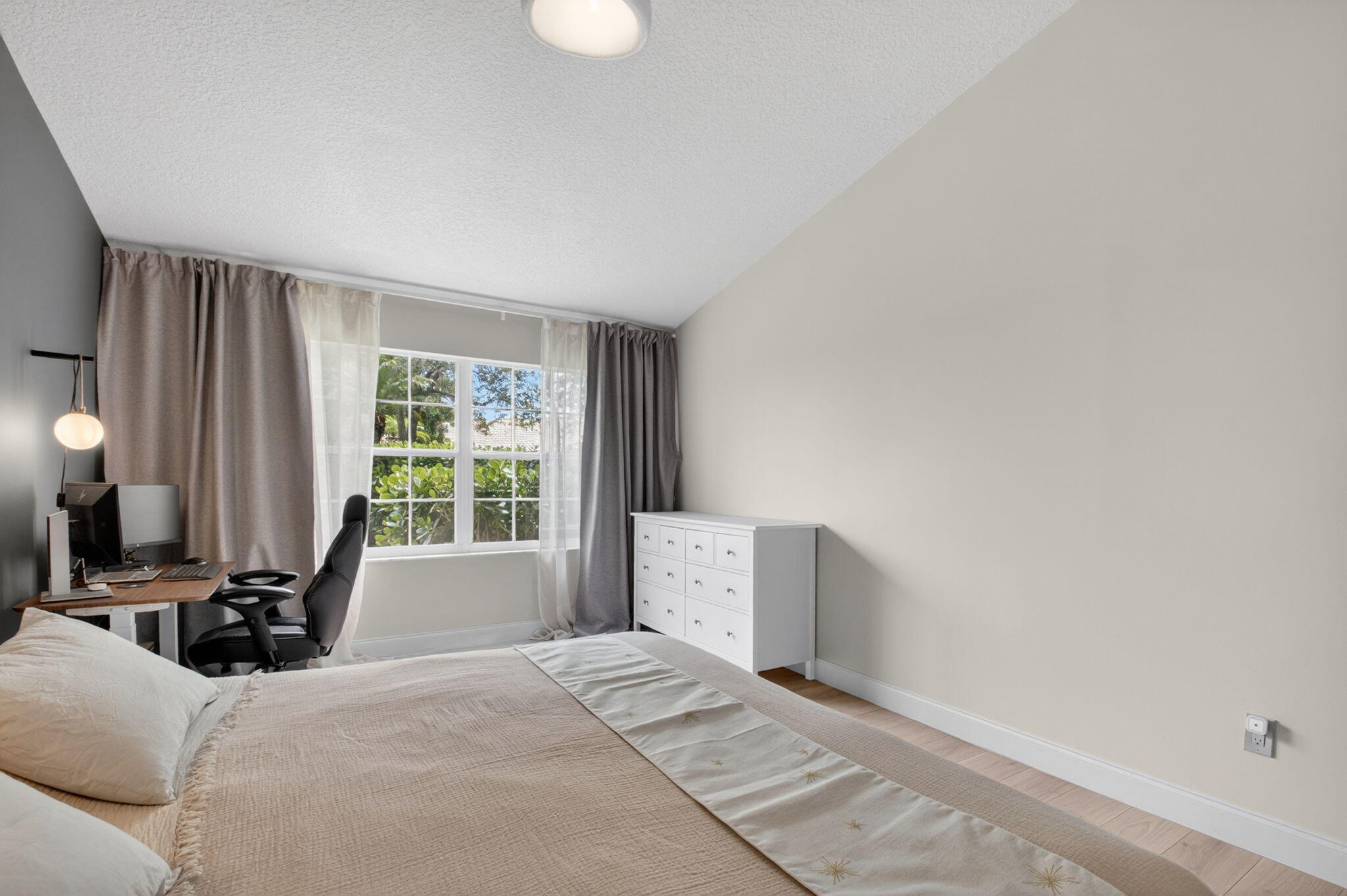 ST TROPEZ AT BOCA GOLF VILLAS CONDO - Residential