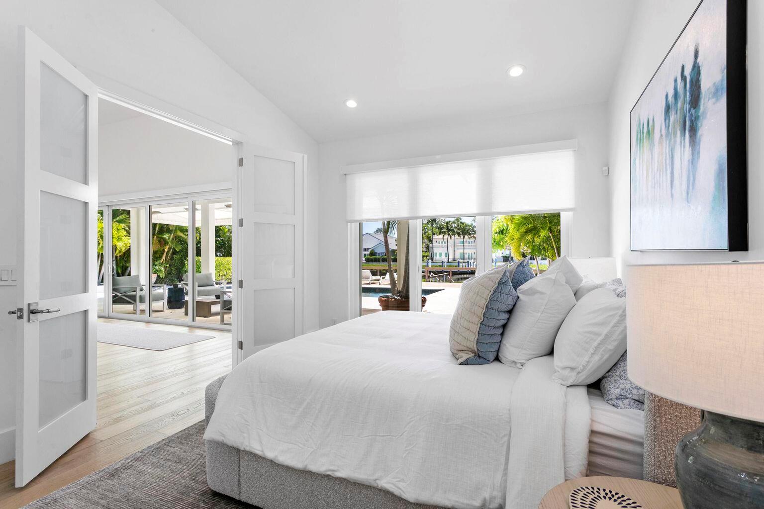 ADMIRALS COVE - Residential Lease