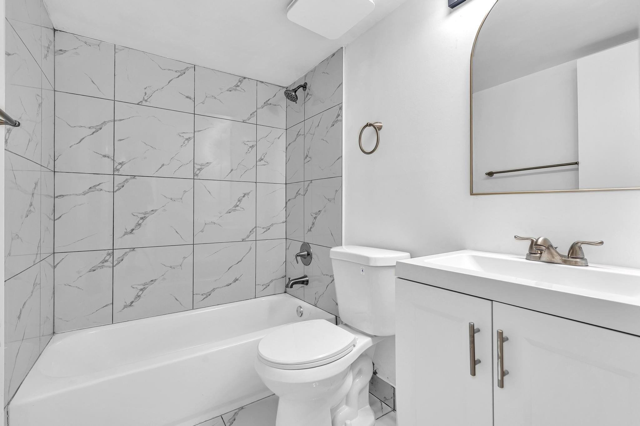 COUNTRY PINES DAVIE - Residential