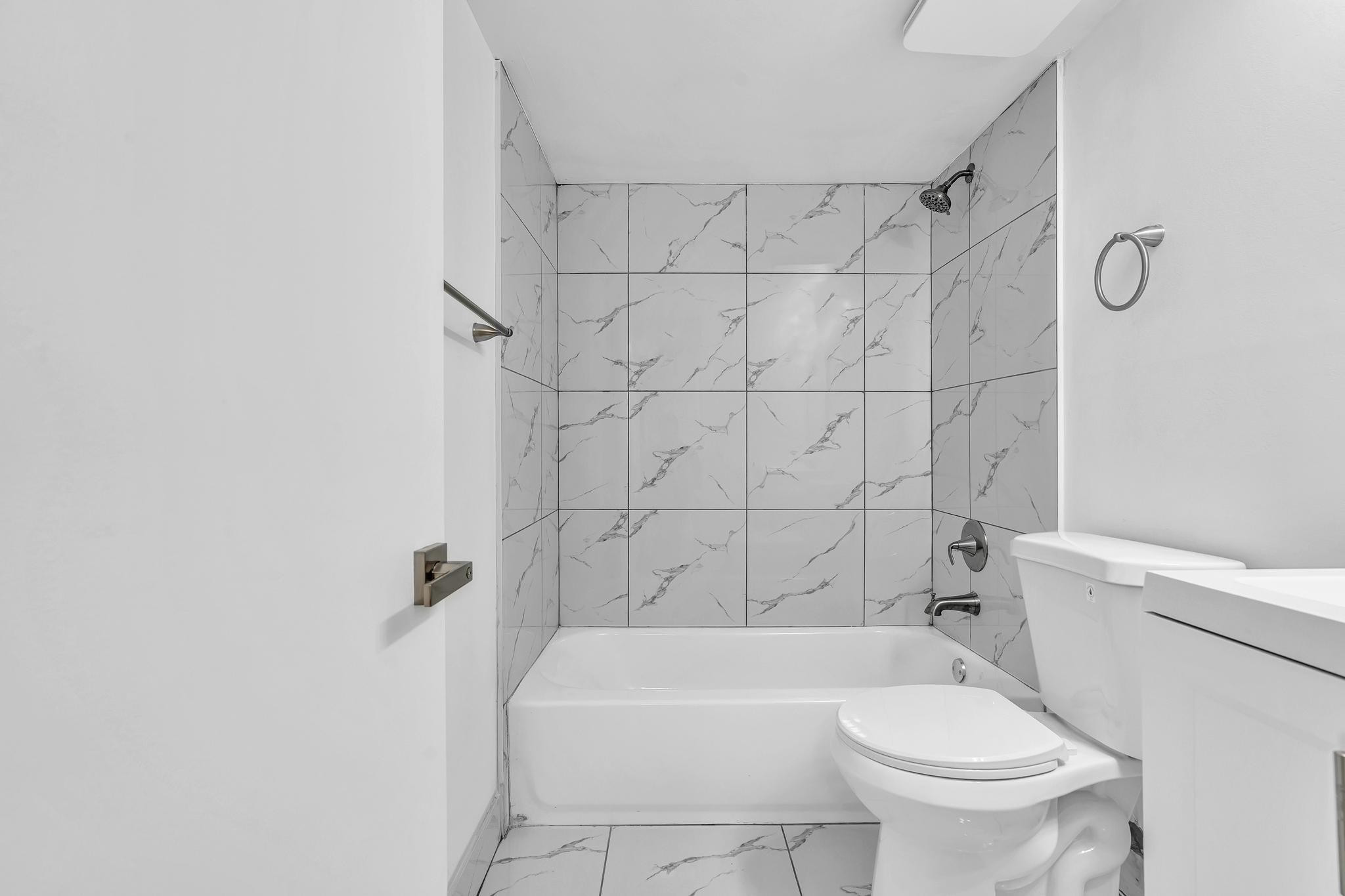 COUNTRY PINES DAVIE - Residential