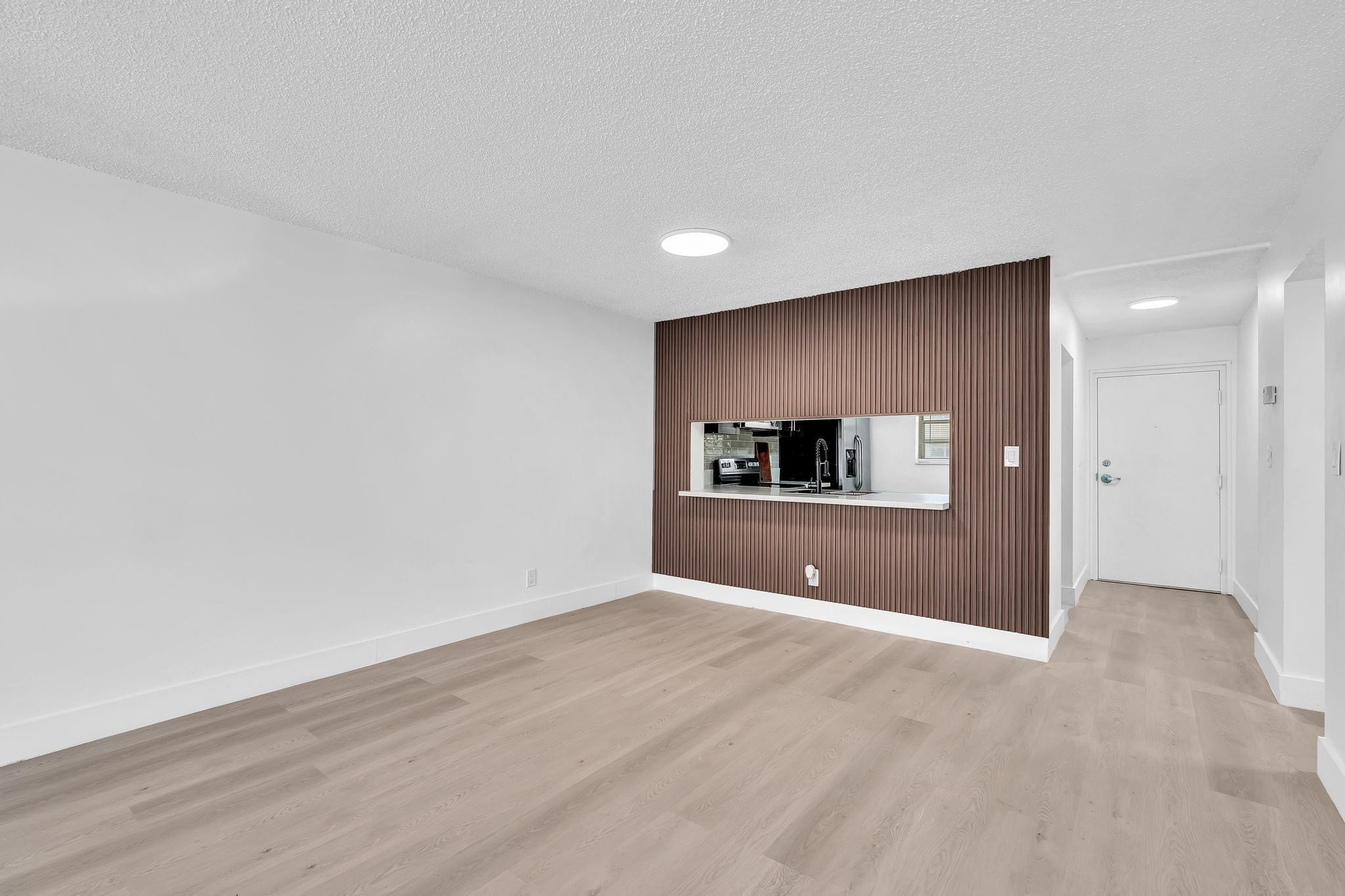 COUNTRY PINES DAVIE - Residential