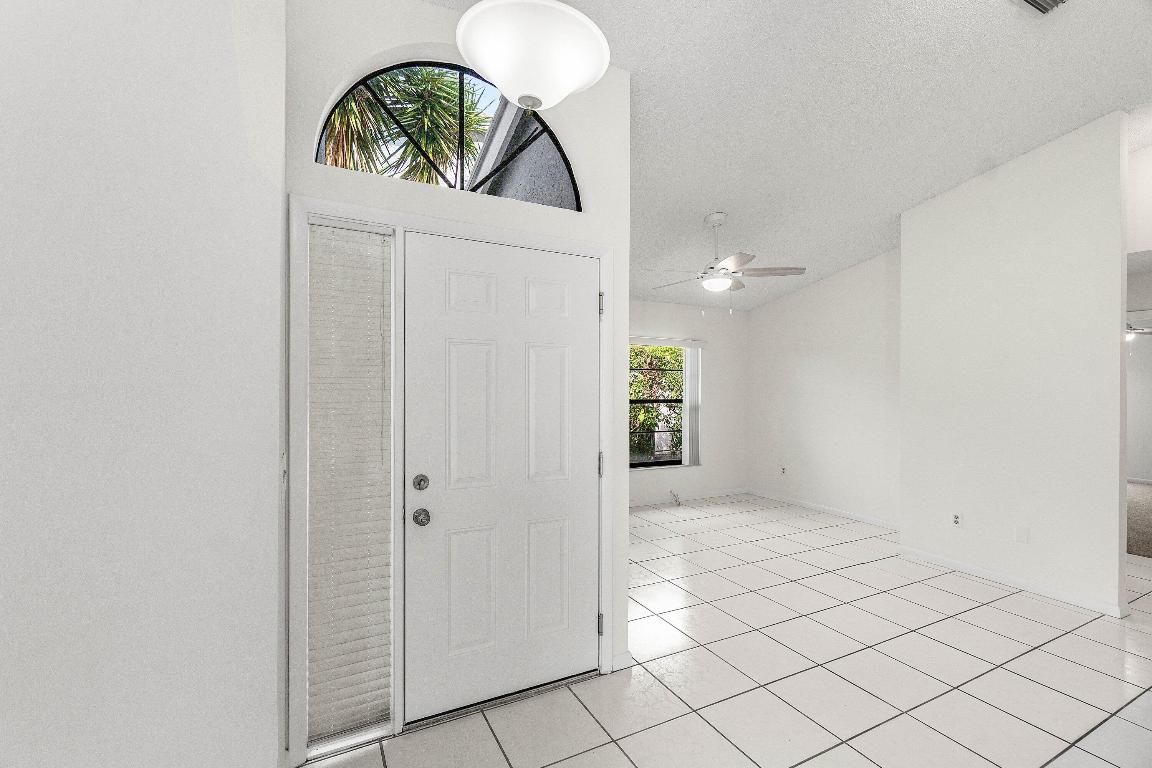 FAIRFIELDS LACUNA 3 - Residential