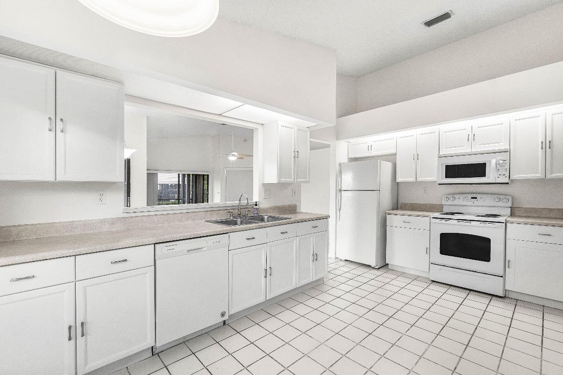 FAIRFIELDS LACUNA 3 - Residential