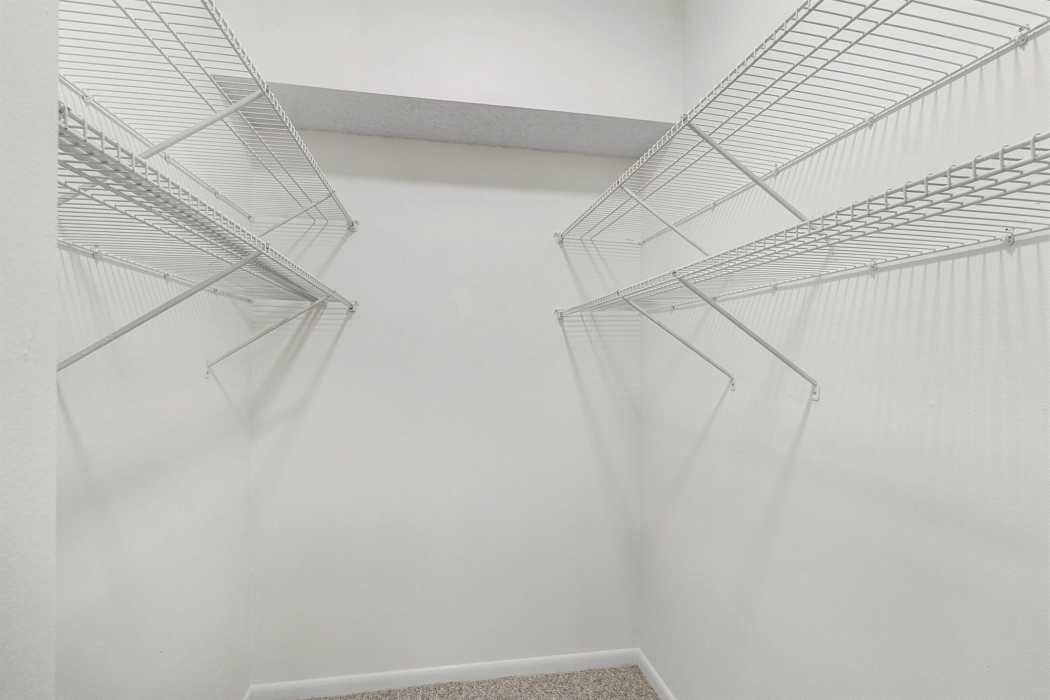 FAIRFIELDS LACUNA 3 - Residential