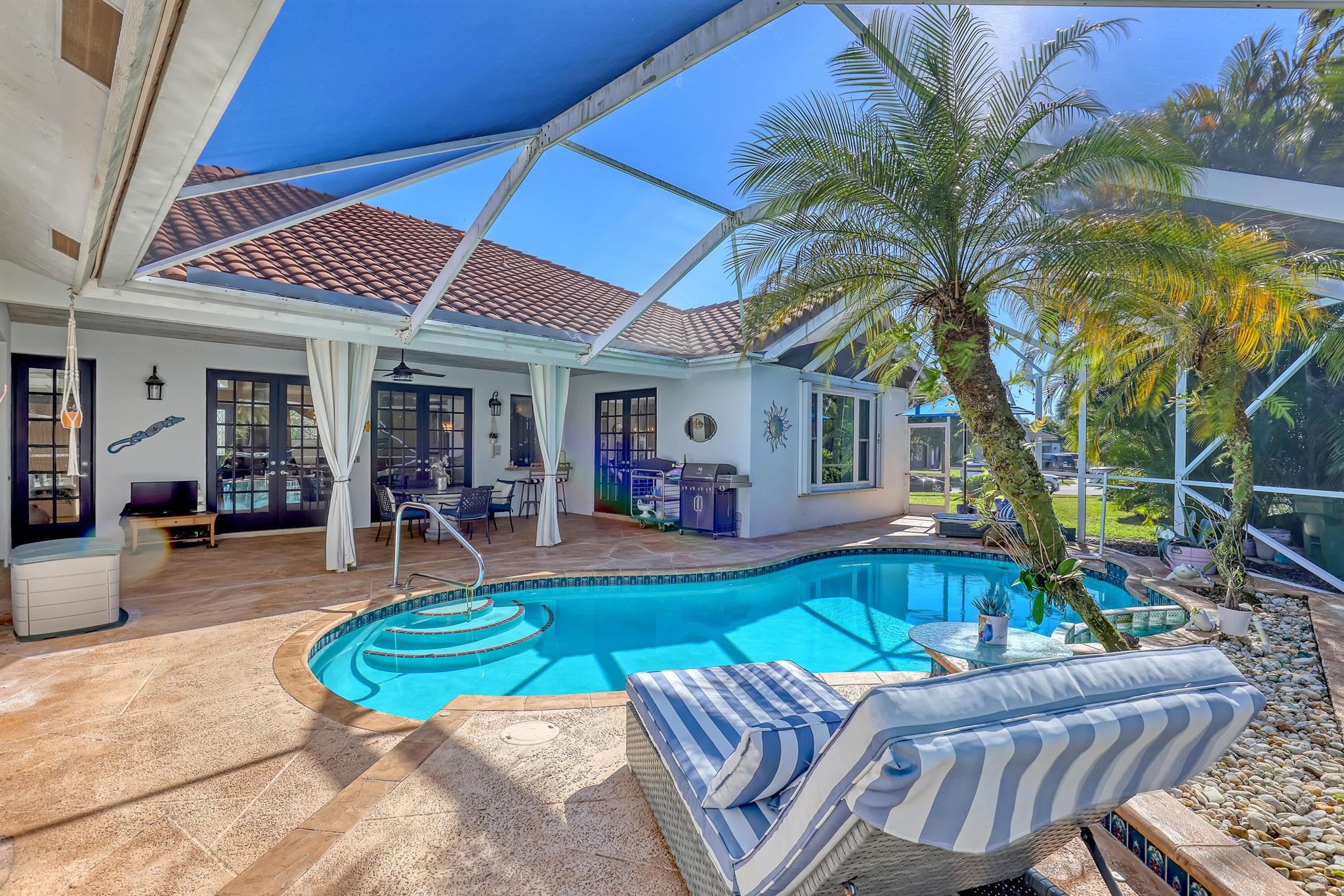 LAKEFIELD OF THE LANDINGS - Residential