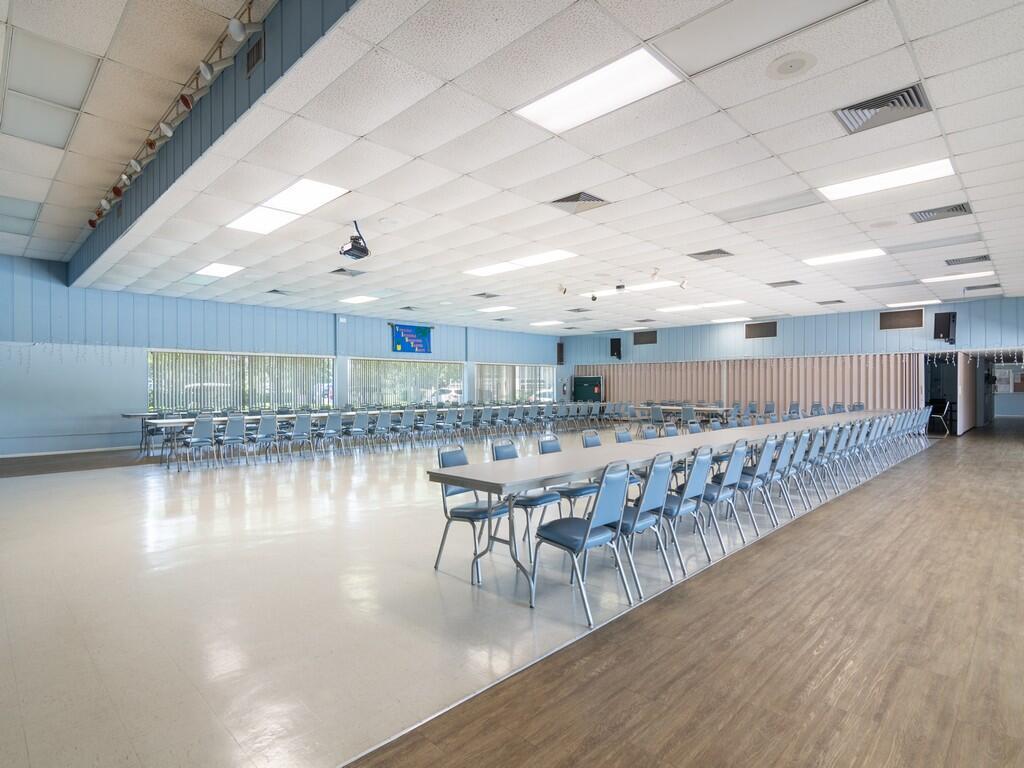 VISTA GARDENS - Residential