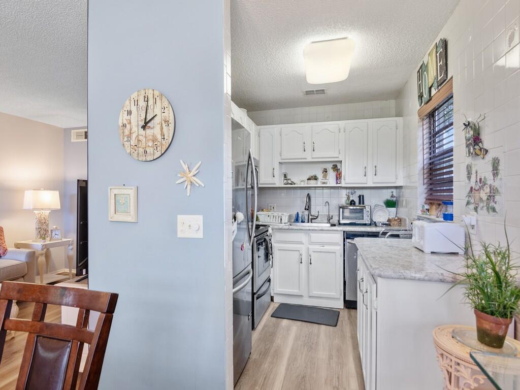 VISTA GARDENS - Residential