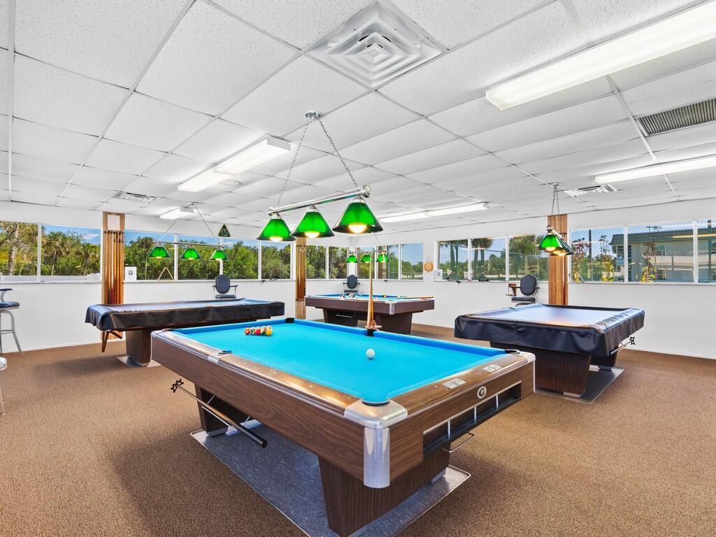 VISTA GARDENS - Residential