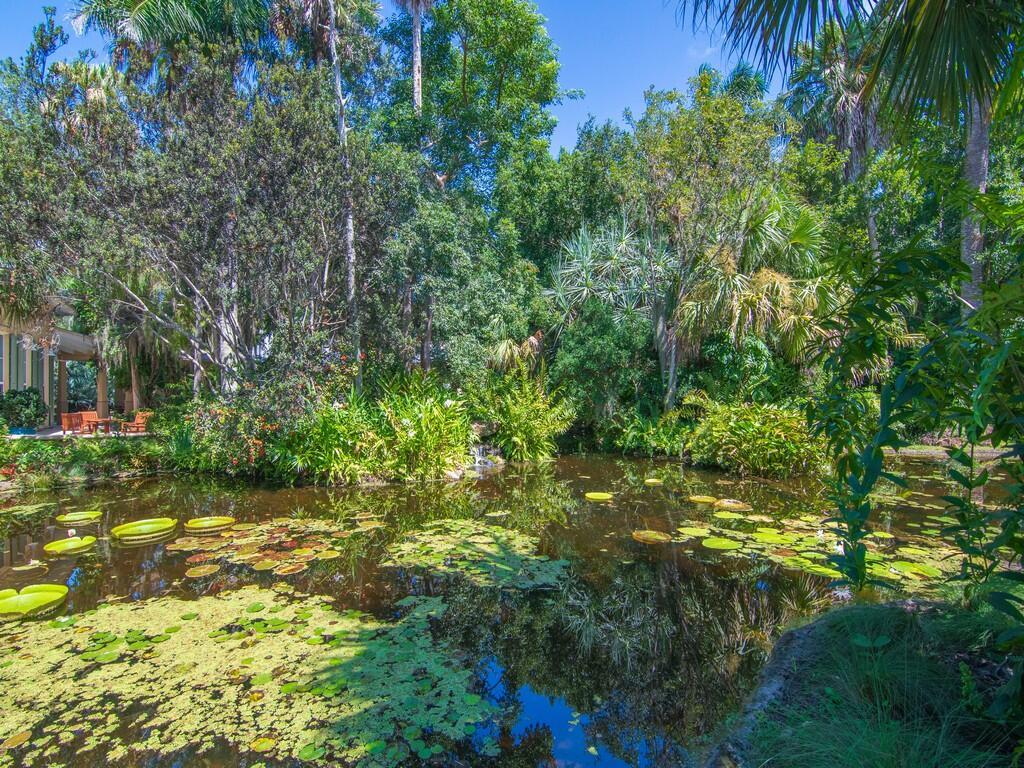 VISTA GARDENS - Residential