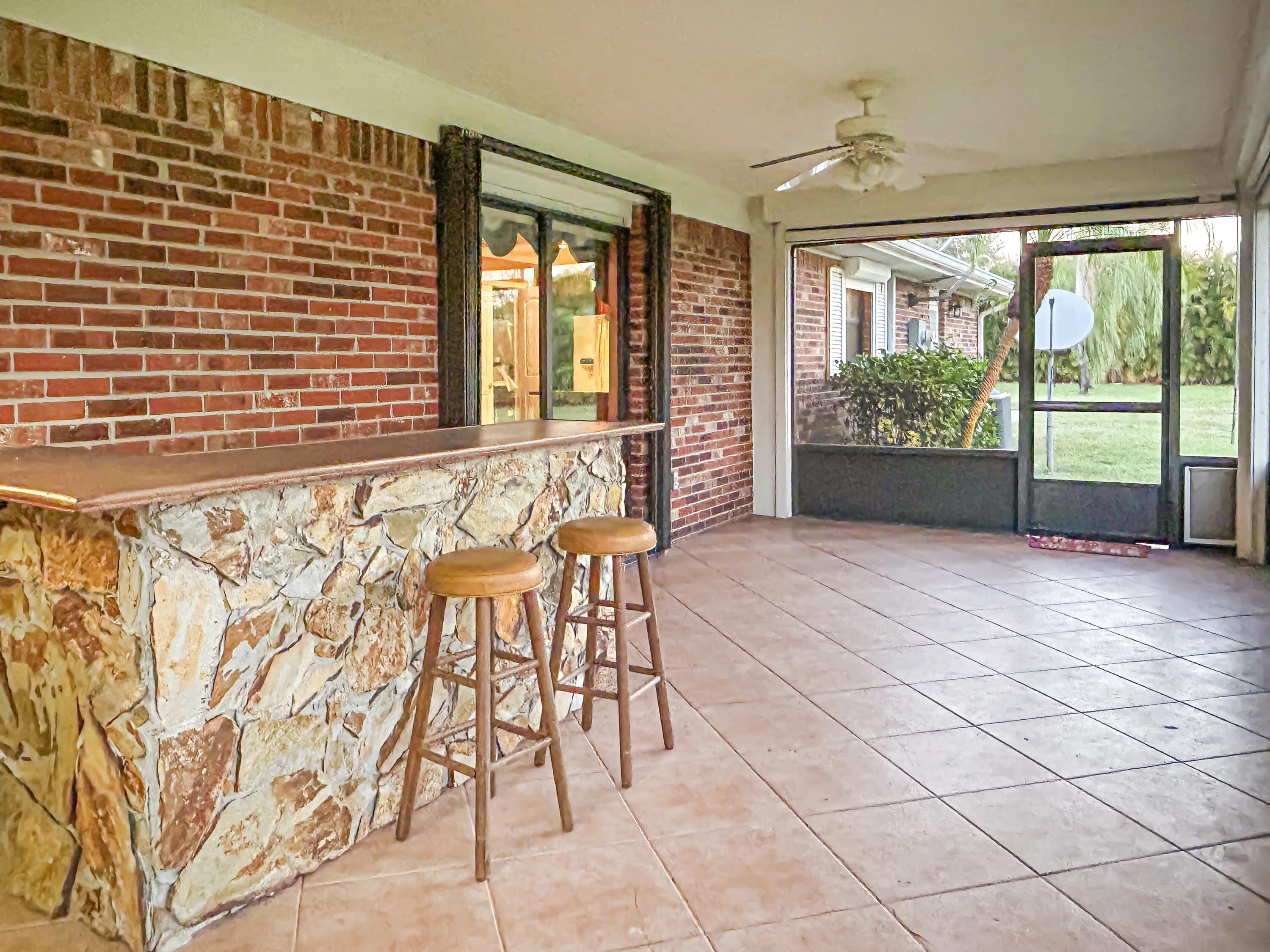 BOWDENS WATERFRONT ESTATE - Residential