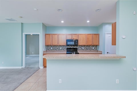 Tiny photo for 2551 Creekside Drive, Fort Pierce, FL 34981 (MLS # B26090092)