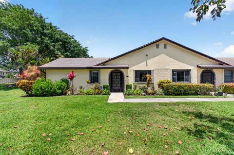 Photo of 23377 Barlake Drive, Boca Raton, FL 33433 (MLS # B26028791)