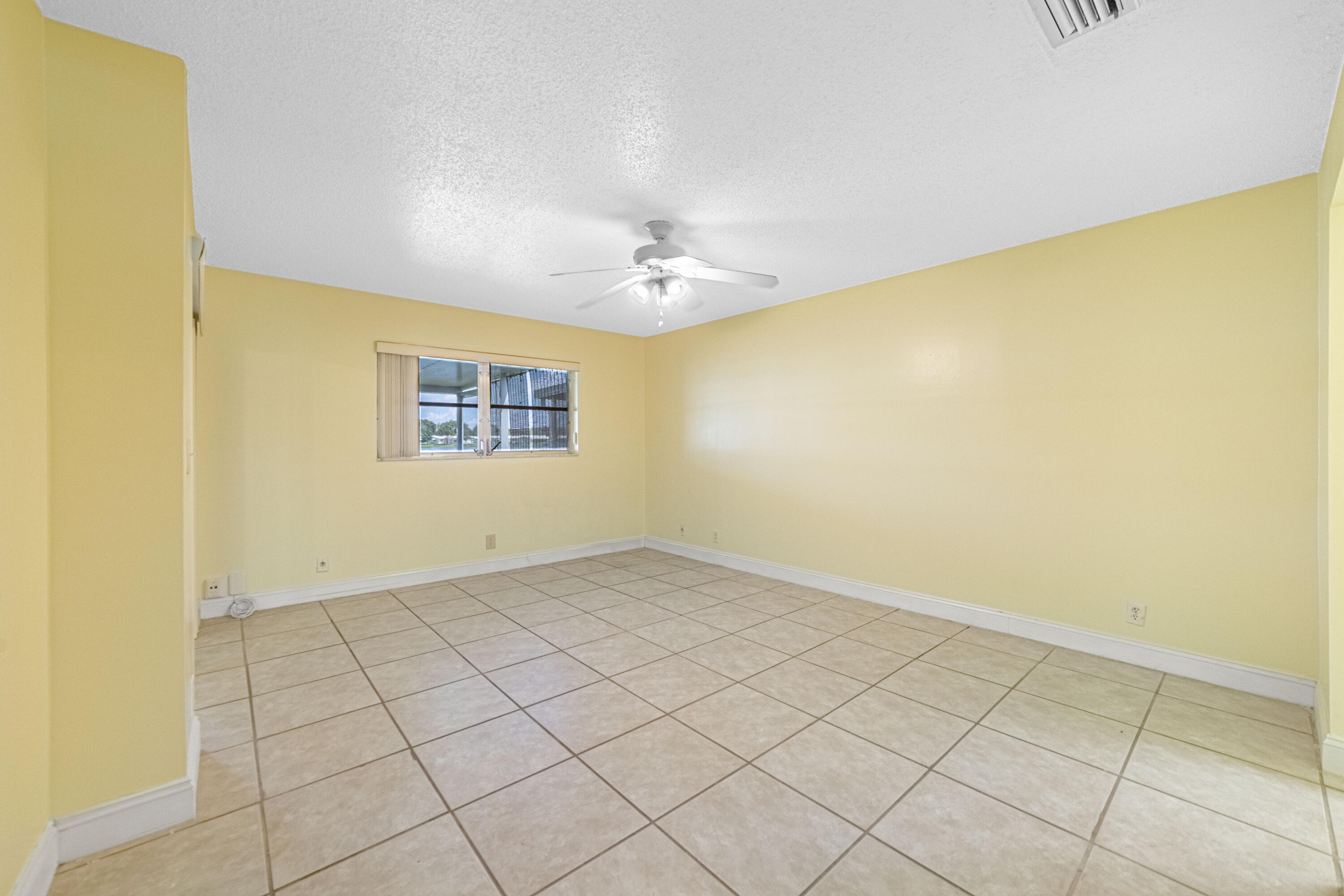 LAUDERDALE WEST CONDO NO XVII - Residential