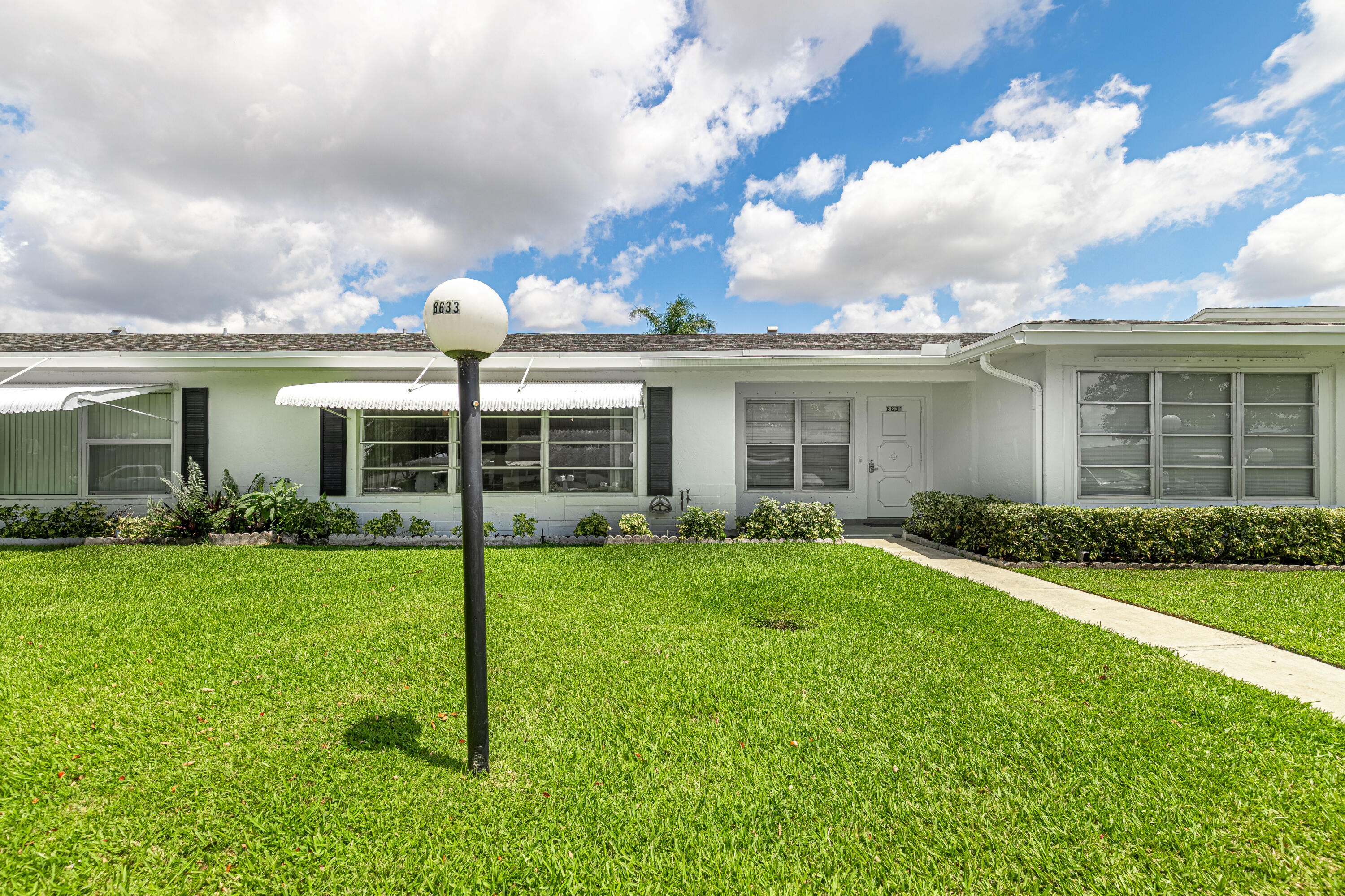 LAUDERDALE WEST CONDO NO XVII - Residential