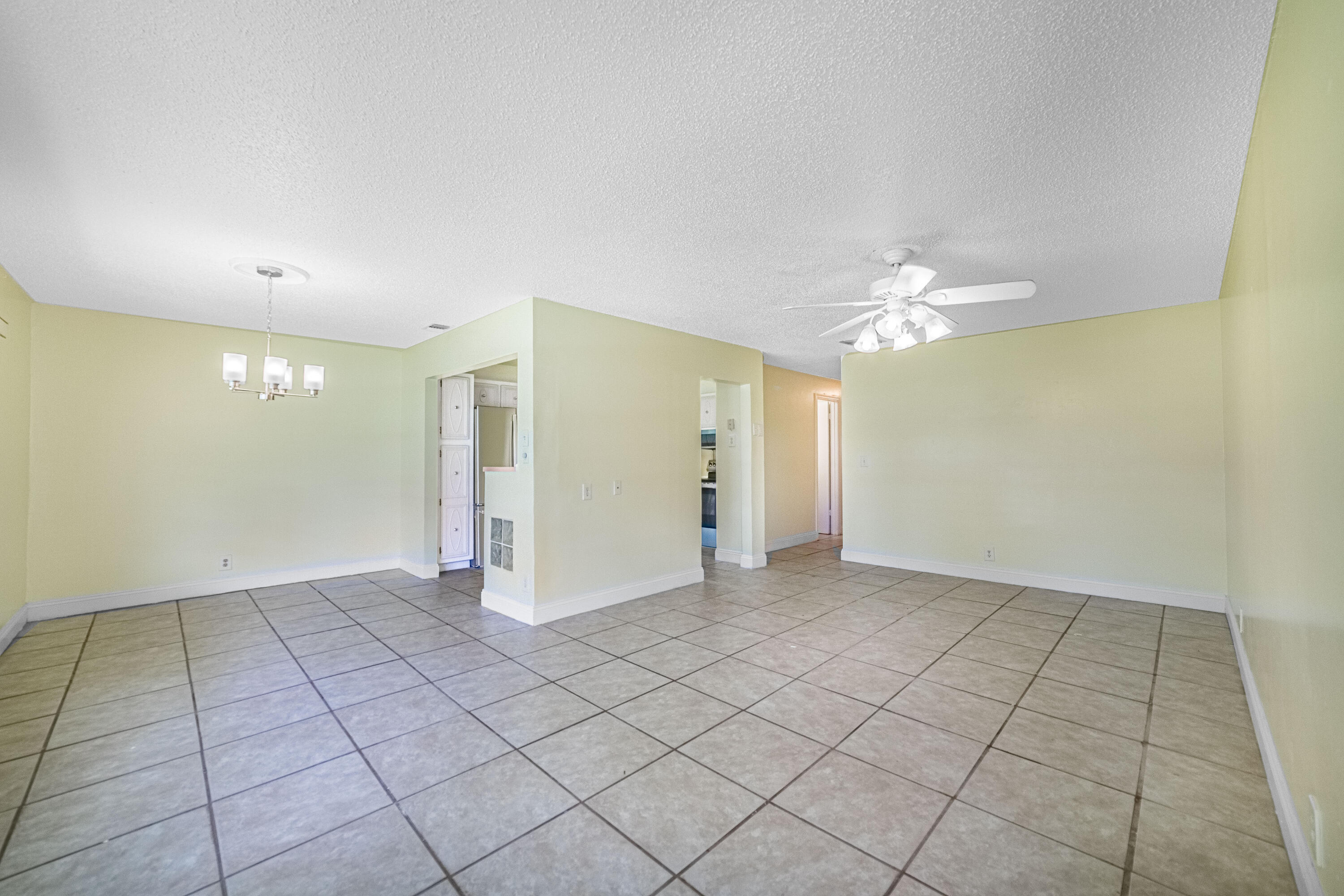 LAUDERDALE WEST CONDO NO XVII - Residential