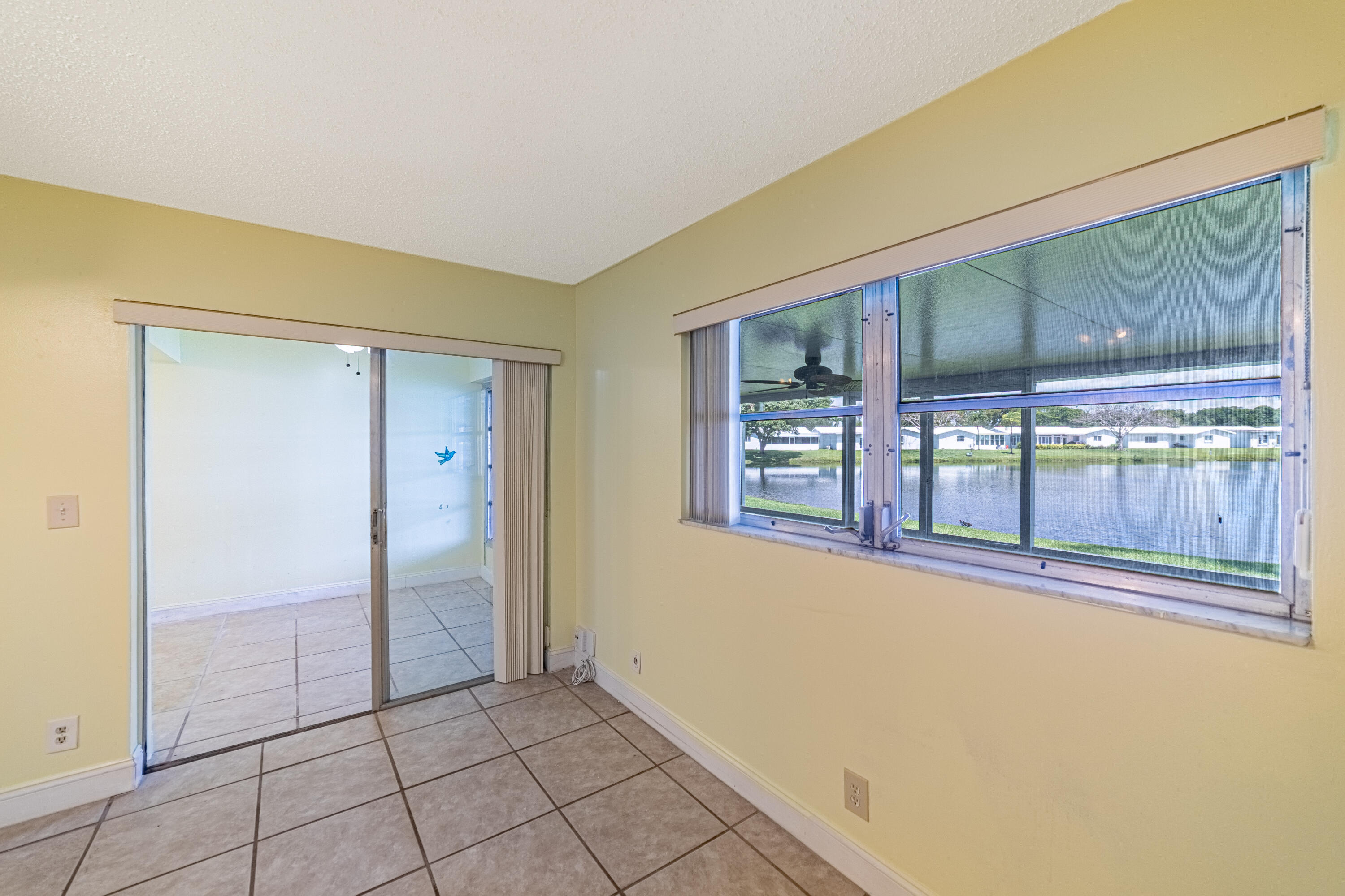 LAUDERDALE WEST CONDO NO XVII - Residential