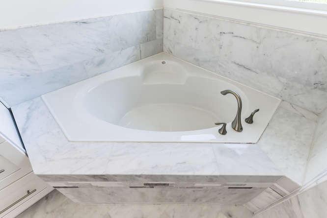 Windstone / HARBOUR BLUFF - Residential