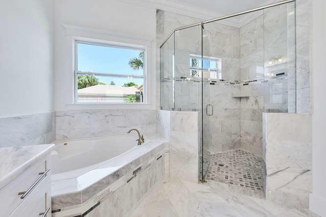 Windstone / HARBOUR BLUFF - Residential