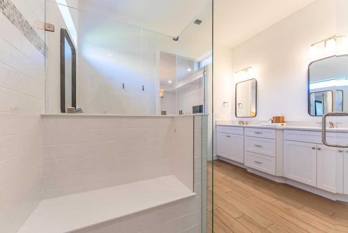 SONOMA ISLES - Residential