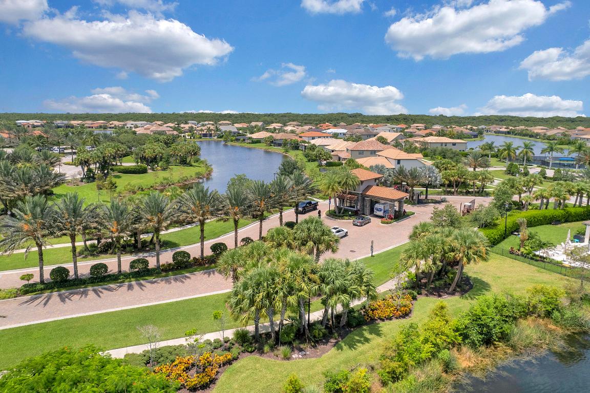 SONOMA ISLES - Residential