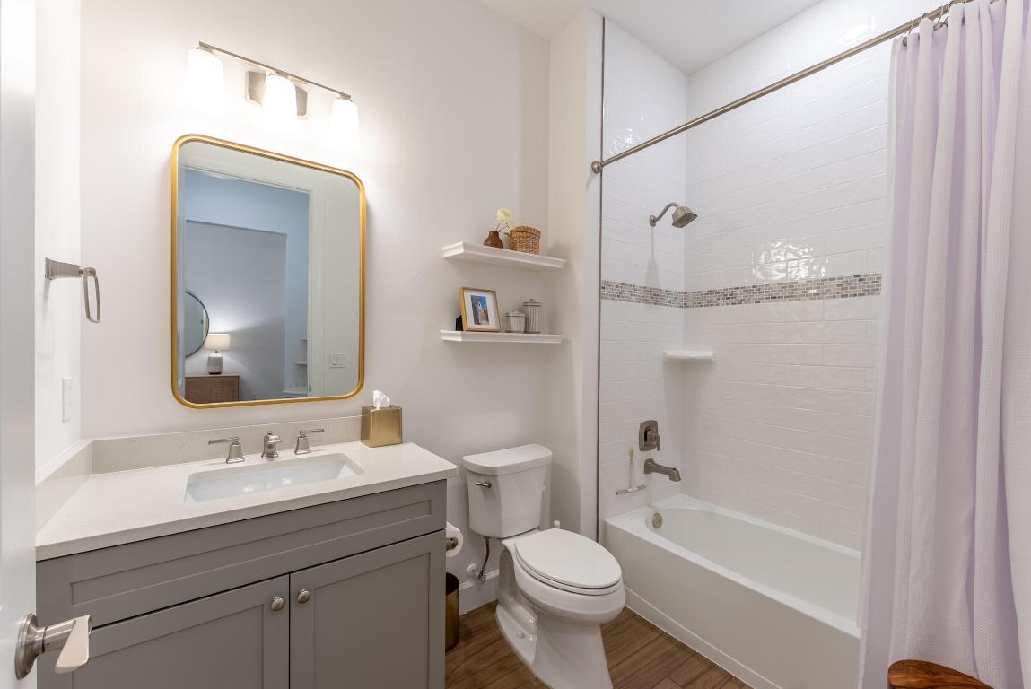 SONOMA ISLES - Residential