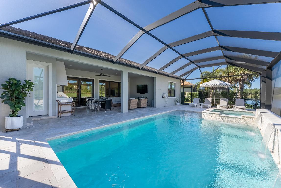 SONOMA ISLES - Residential