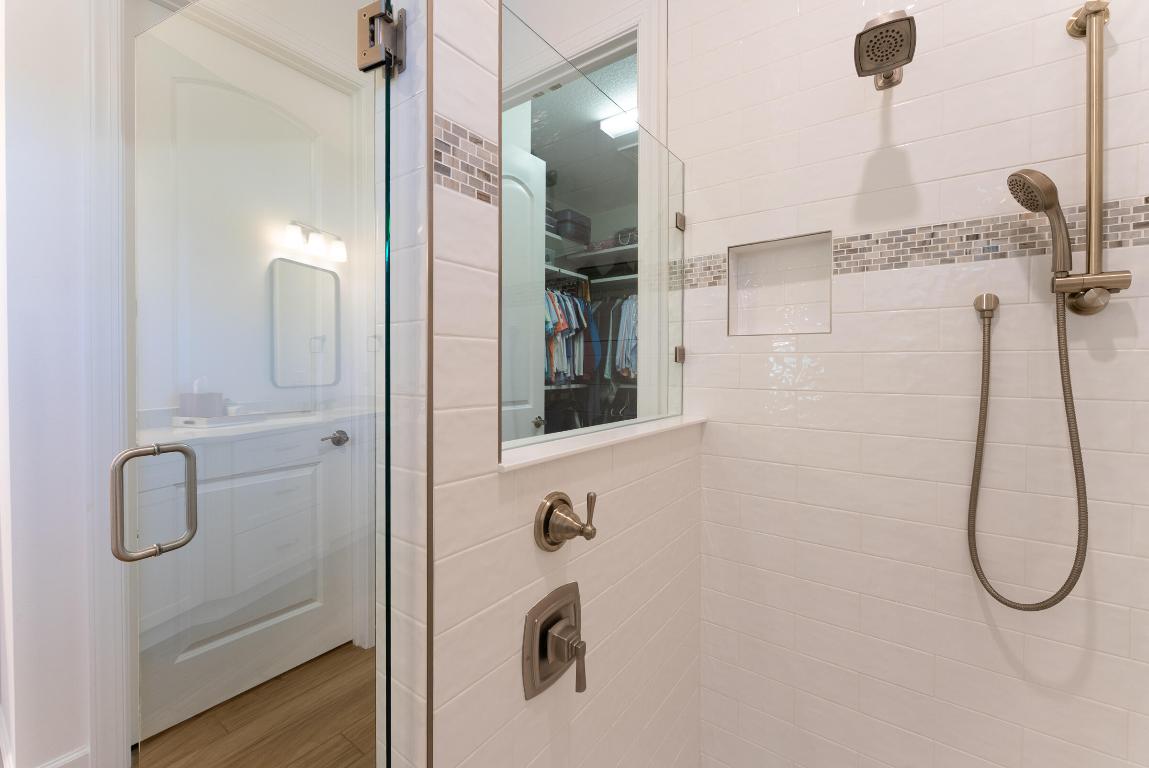 SONOMA ISLES - Residential