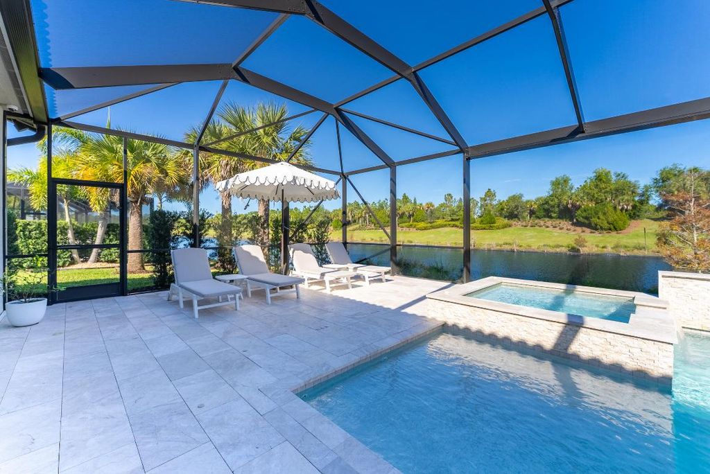 Photo of 314 Sonoma Isles Circle, Jupiter, FL 33478 (MLS # R11152746)