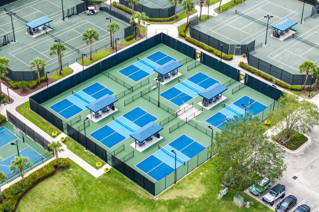 Caseras At Parkland Golf - Residential Lease