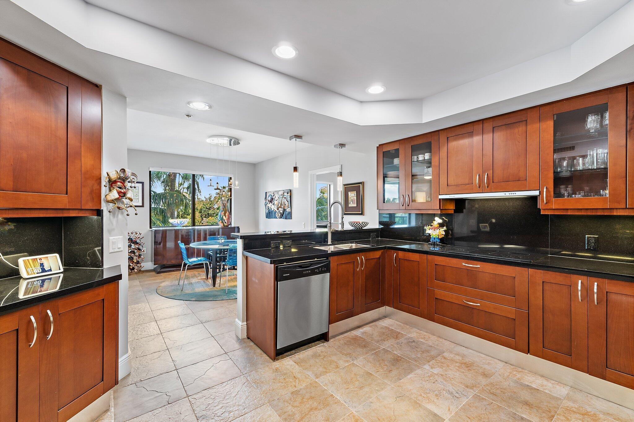 LANDMARK AT THE GARDENS - Residential