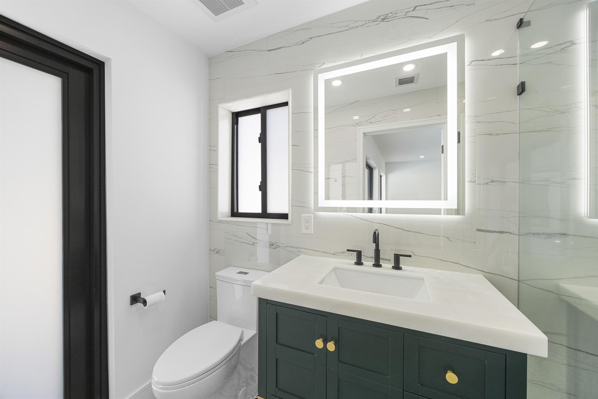 VENETIAN ISLES 3RD SEC - Residential