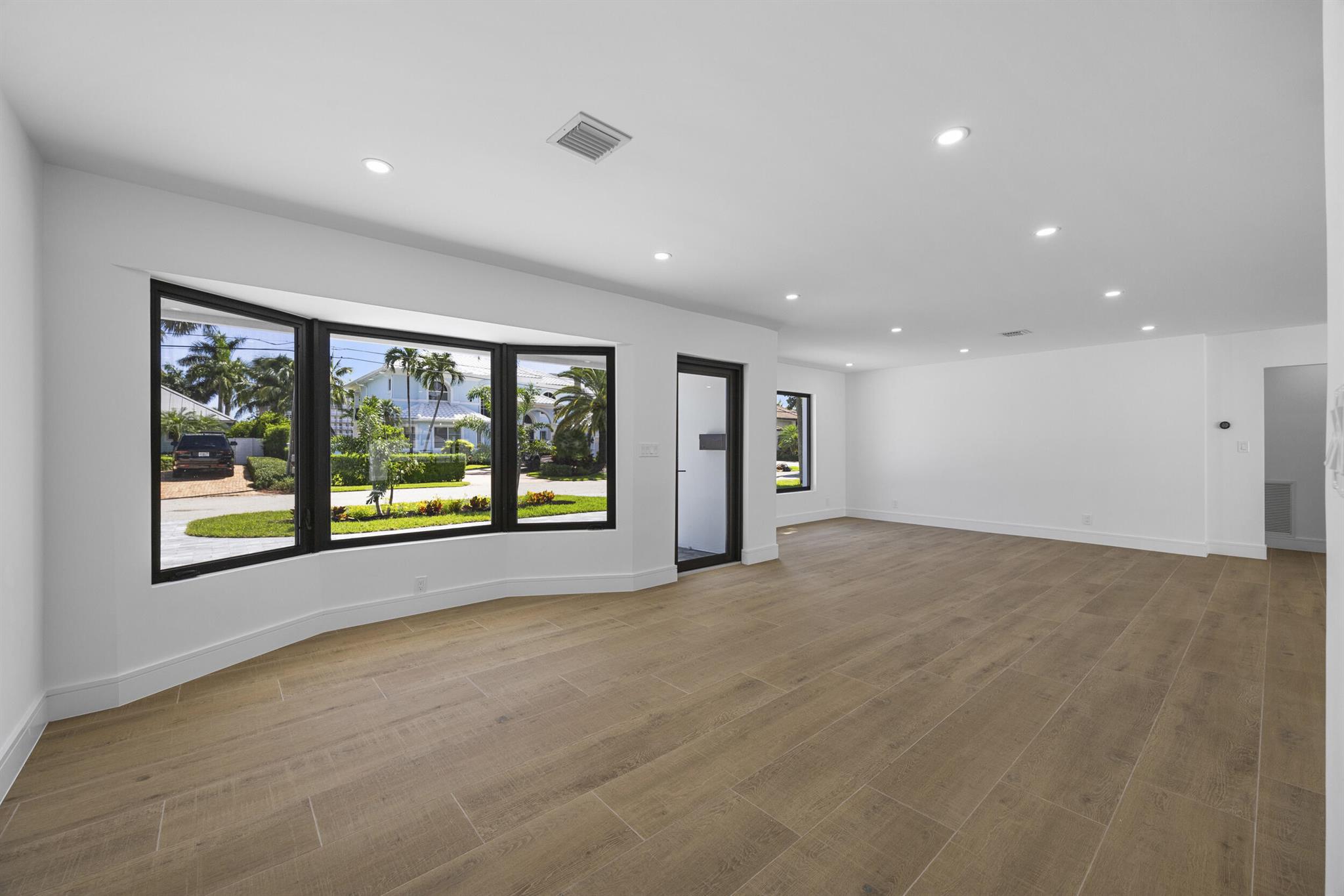 VENETIAN ISLES 3RD SEC - Residential