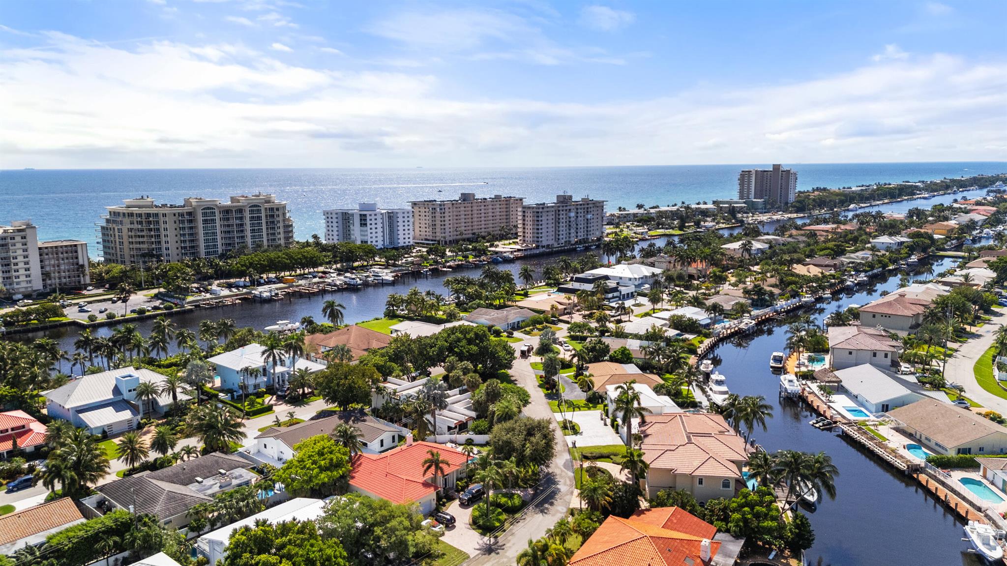 VENETIAN ISLES 3RD SEC - Residential