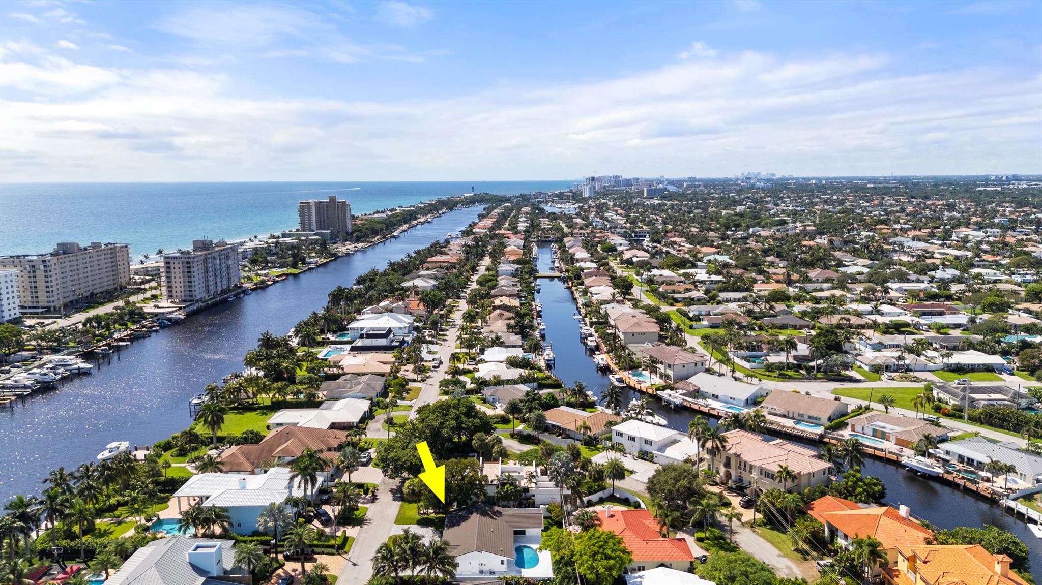VENETIAN ISLES 3RD SEC - Residential