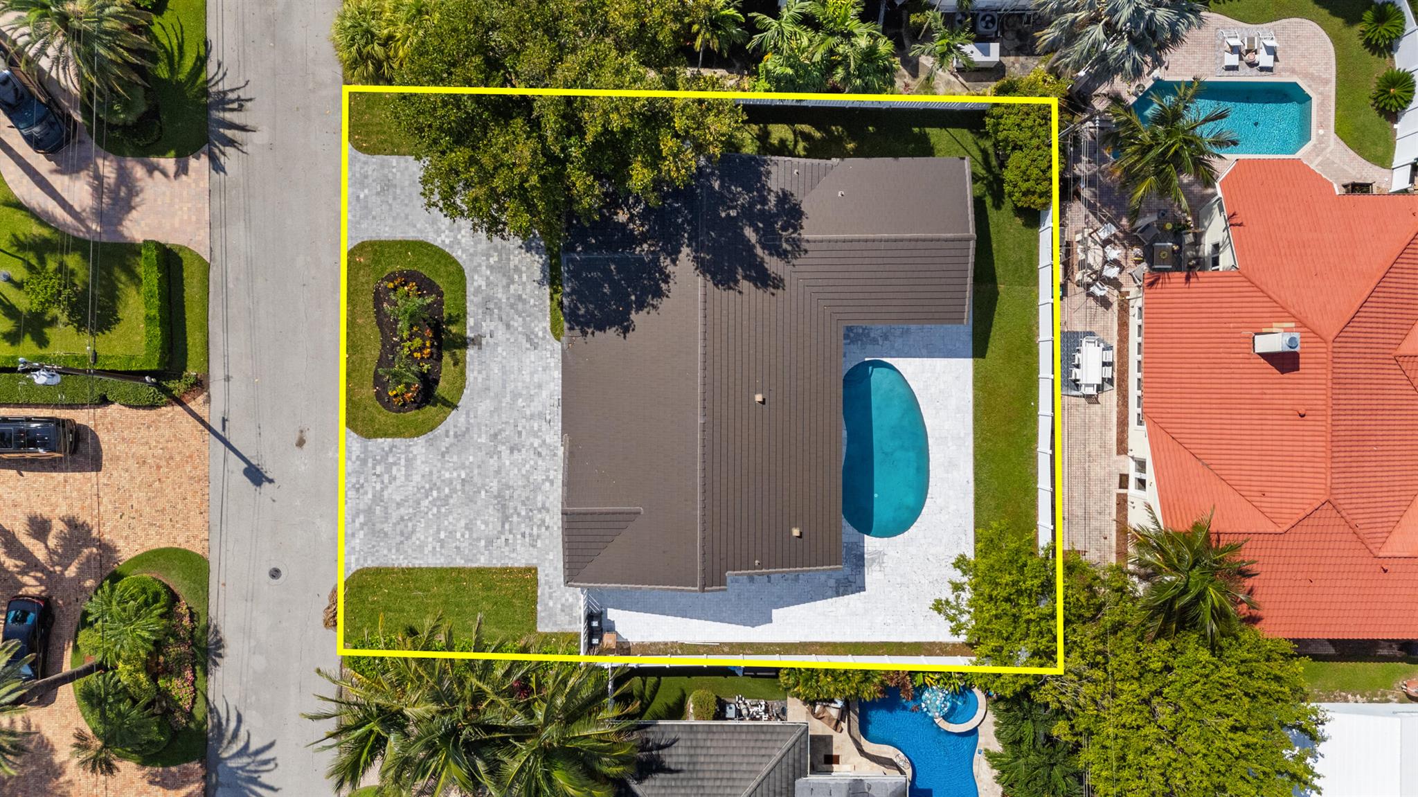 VENETIAN ISLES 3RD SEC - Residential