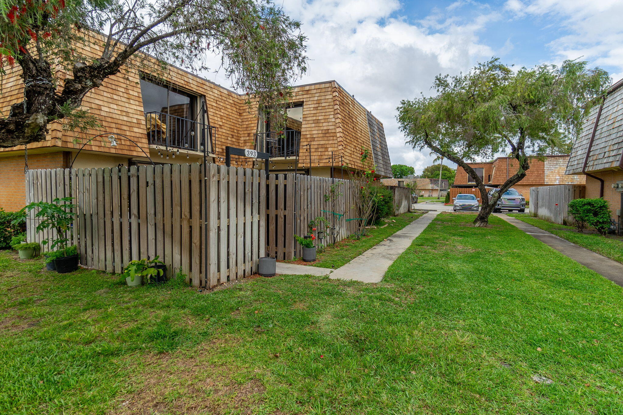 LAKEWOOD OF PALM SPRINGS - Residential