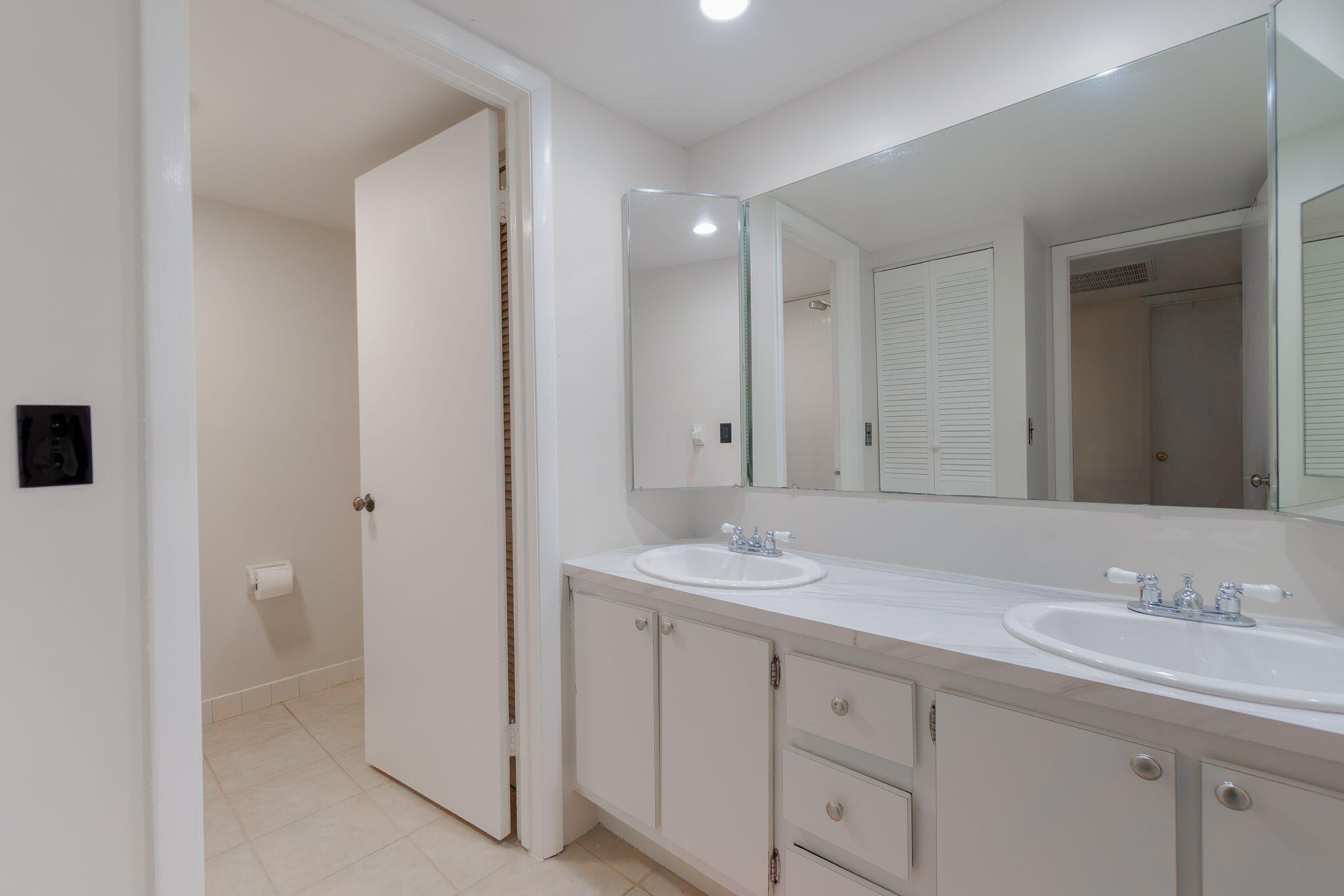 LAKEWOOD OF PALM SPRINGS - Residential