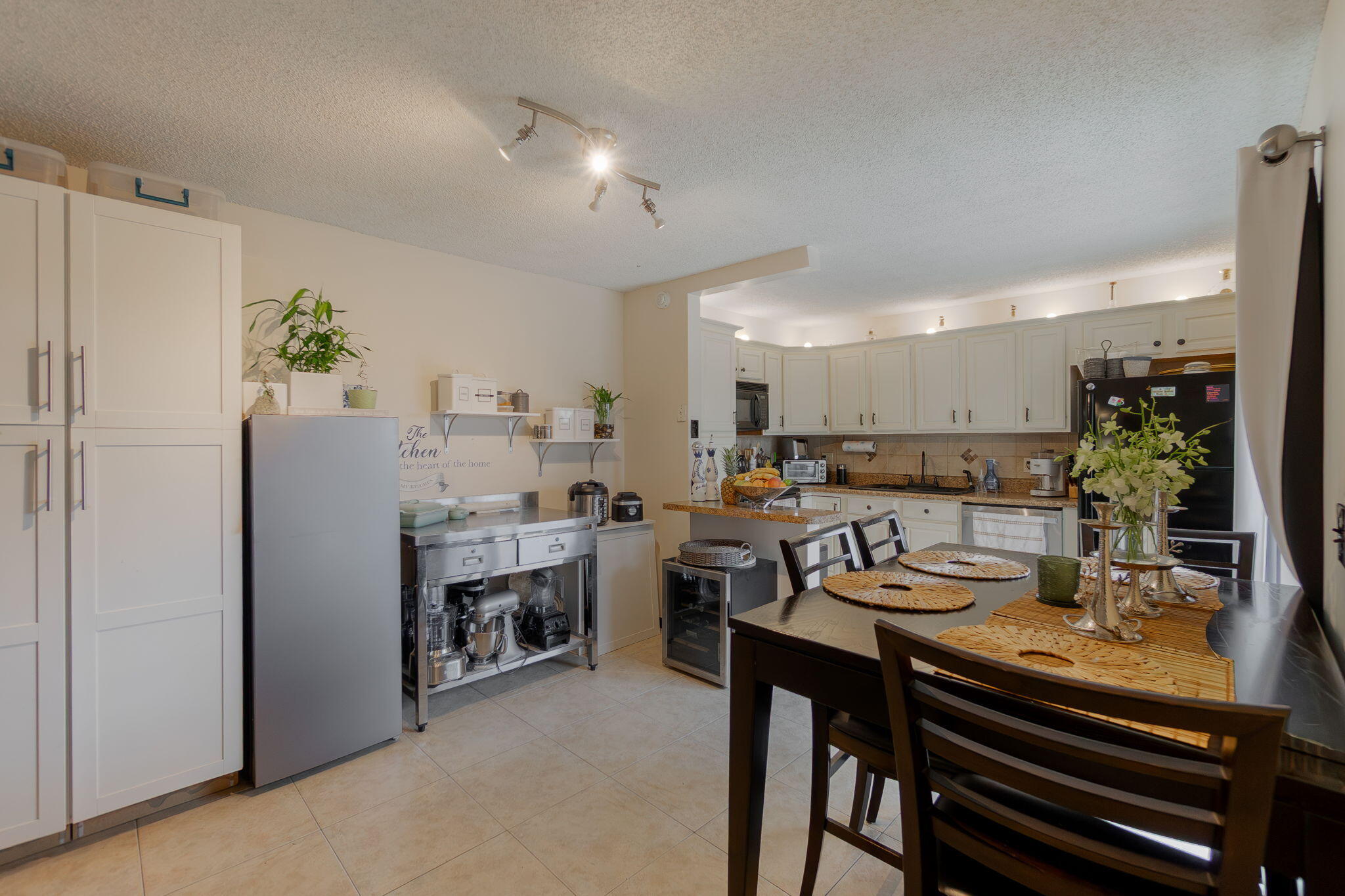 LAKEWOOD OF PALM SPRINGS - Residential