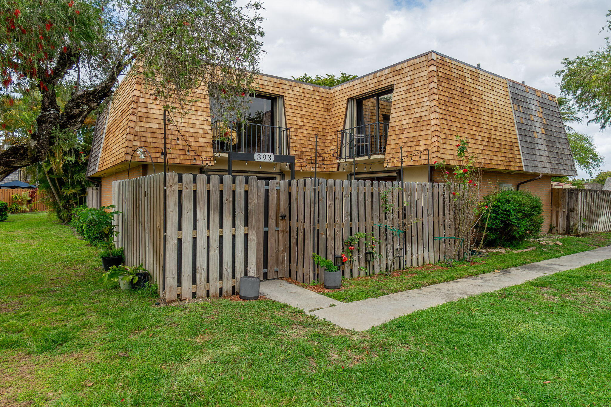 LAKEWOOD OF PALM SPRINGS - Residential